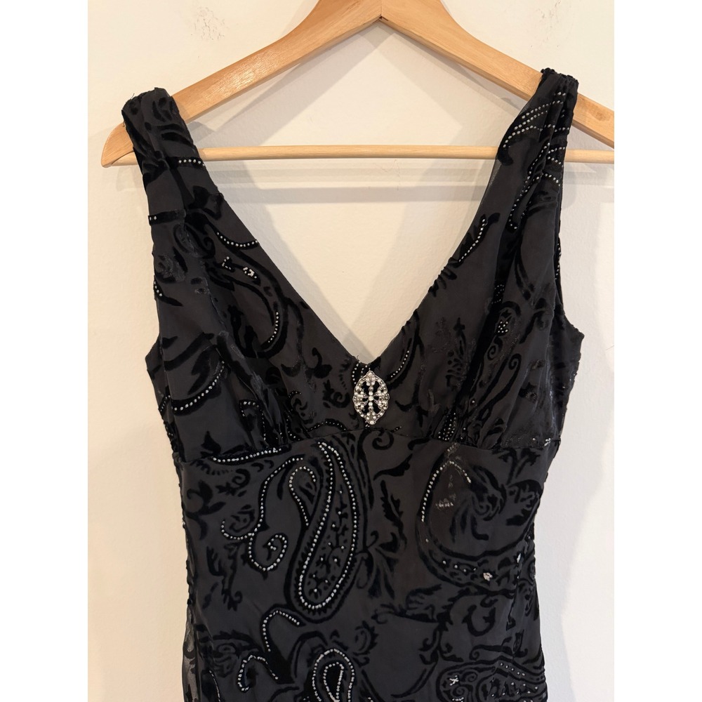 SL Fashions Black Paisley Velvet Burnout Rhinestone Godet Hem Dress Size 10 - Picture 2 of 11